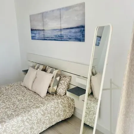 Apartment Wonderful Sea View Yomeli Playa de las Americas (Tenerife)